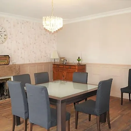 La Maison De Nocleg ze śniadaniem